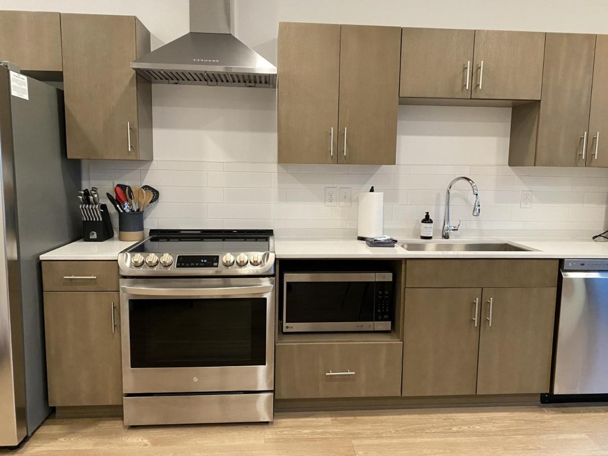 فيلا Gulch Located With 4 Beds, Pool, Private Patio And Secure Parking ناشفيل المظهر الخارجي الصورة